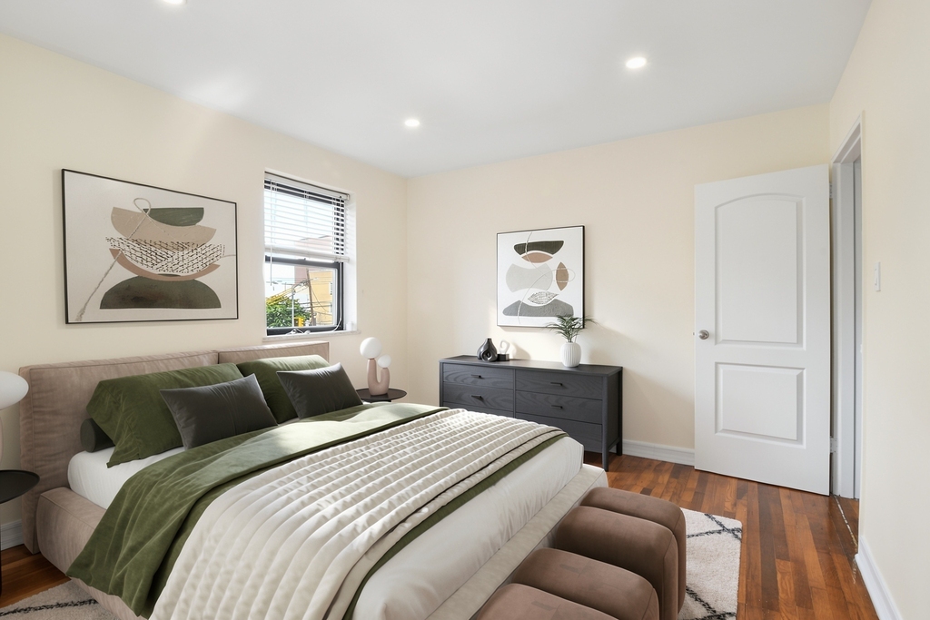 25-10 31st Avenue - Photo 3