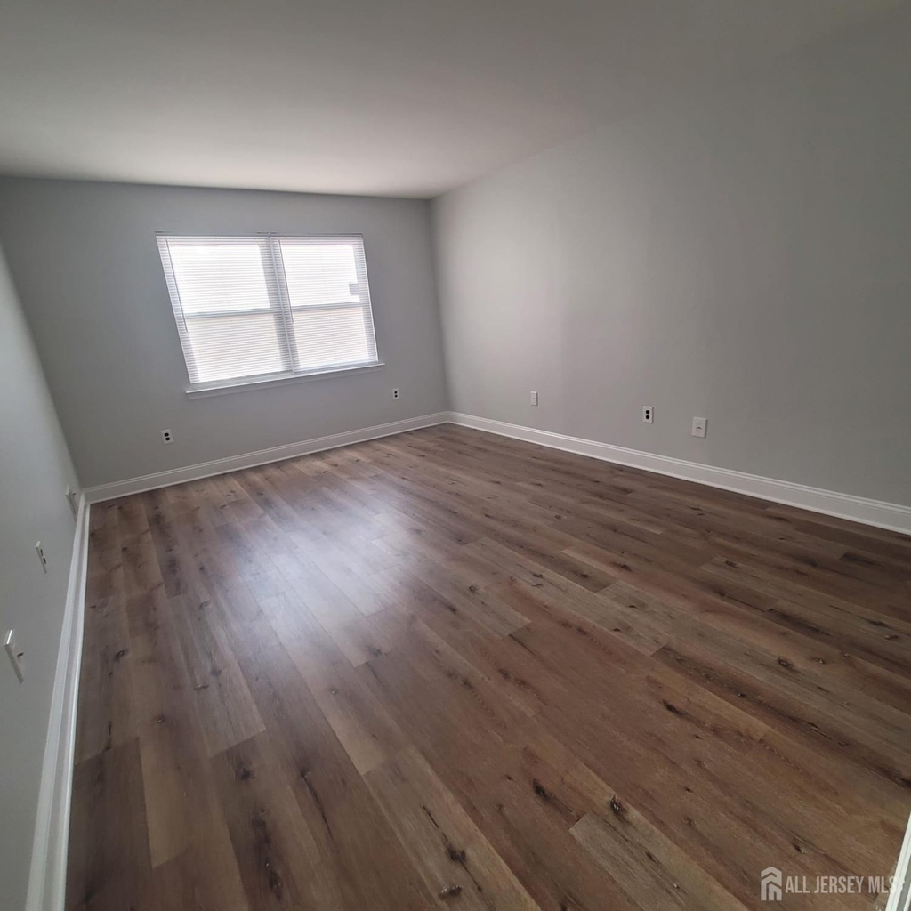 1617 Raspberry Court - Photo 2