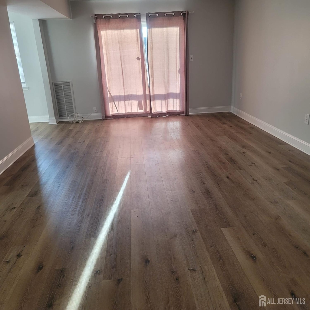 1617 Raspberry Court - Photo 5