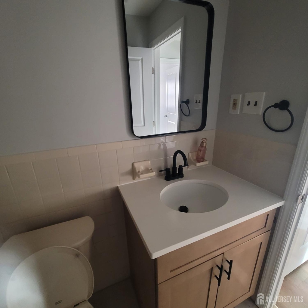 1617 Raspberry Court - Photo 3
