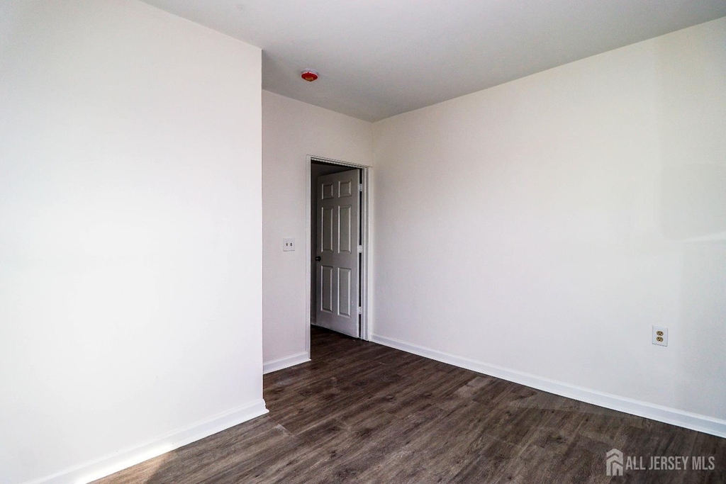 362 Market Street - Photo 10