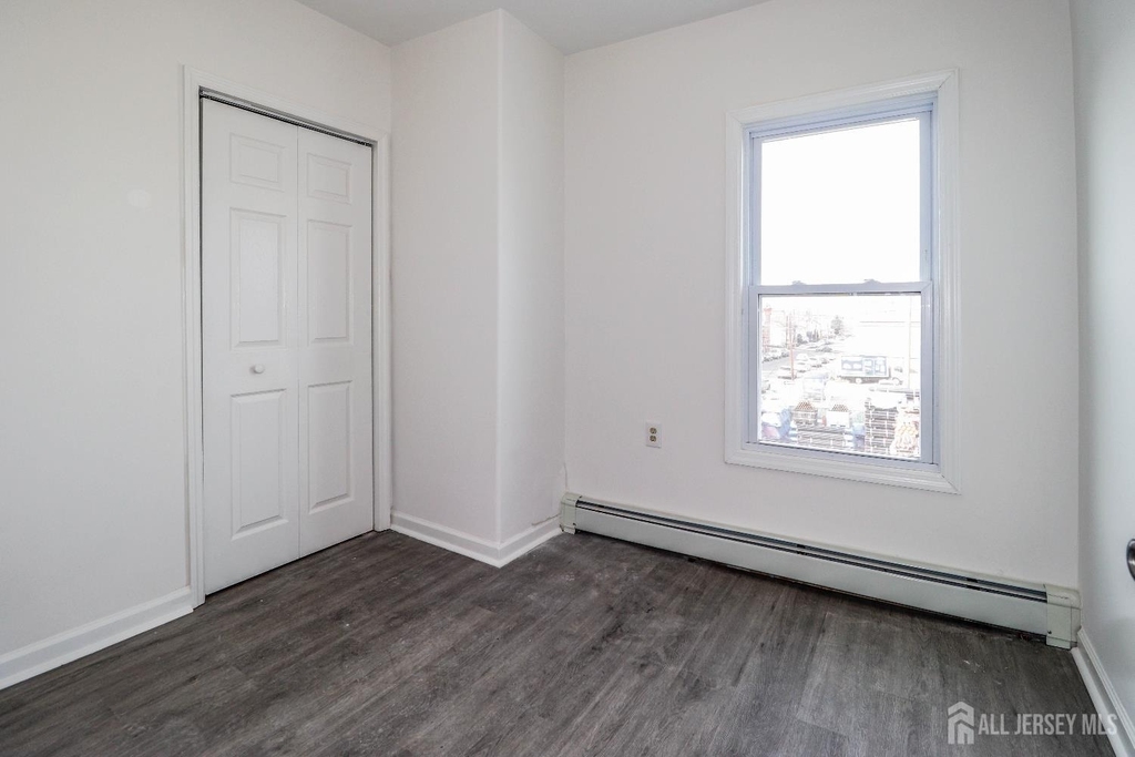 364 Market Street - Photo 5