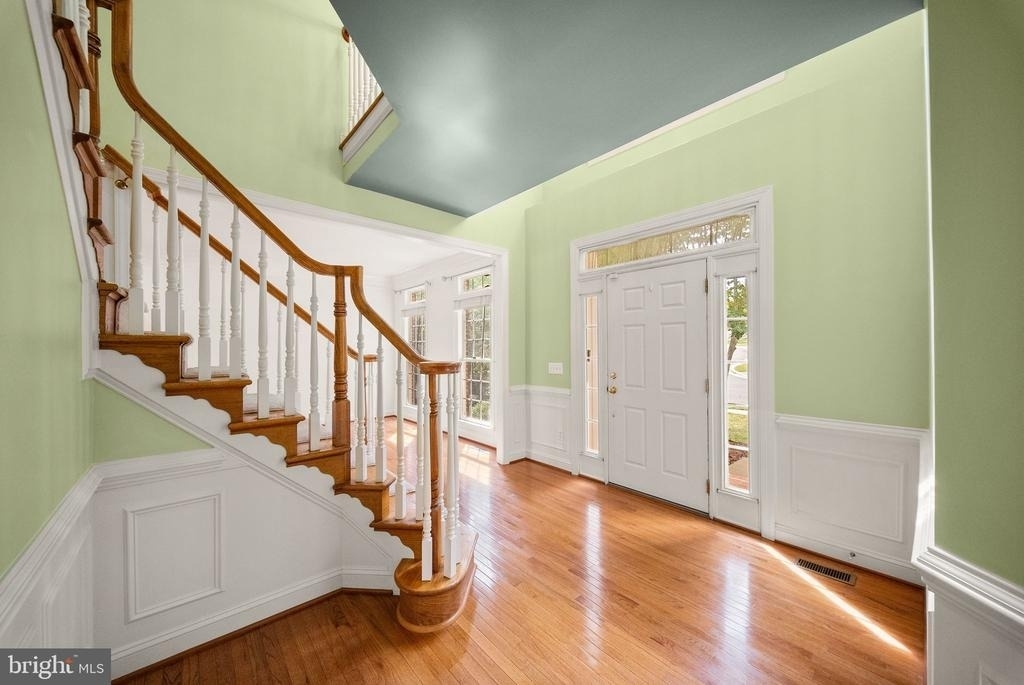 11717 Mercer Hill Court - Photo 3