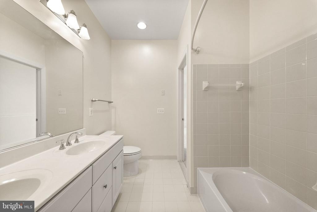 11717 Mercer Hill Court - Photo 39