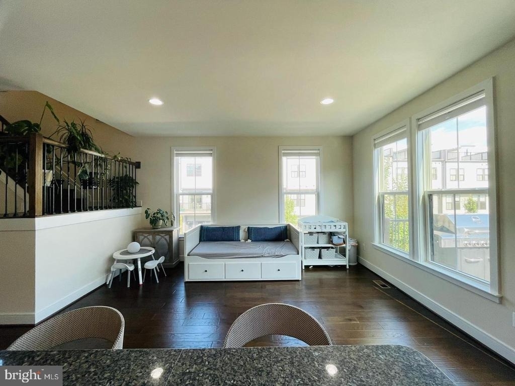 42311 Belgrave Gardens Terrace - Photo 19