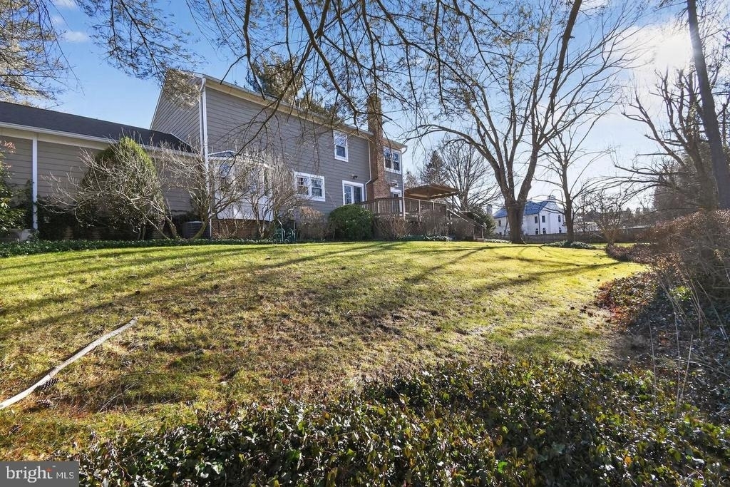 1302 Clayborne House Court - Photo 48