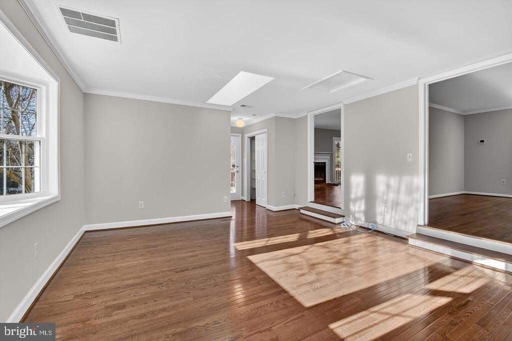 1302 Clayborne House Court - Photo 10