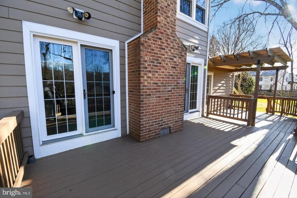 1302 Clayborne House Court - Photo 47