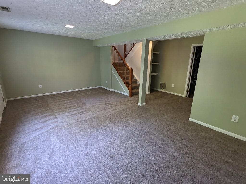 1110 Floyd Place - Photo 14