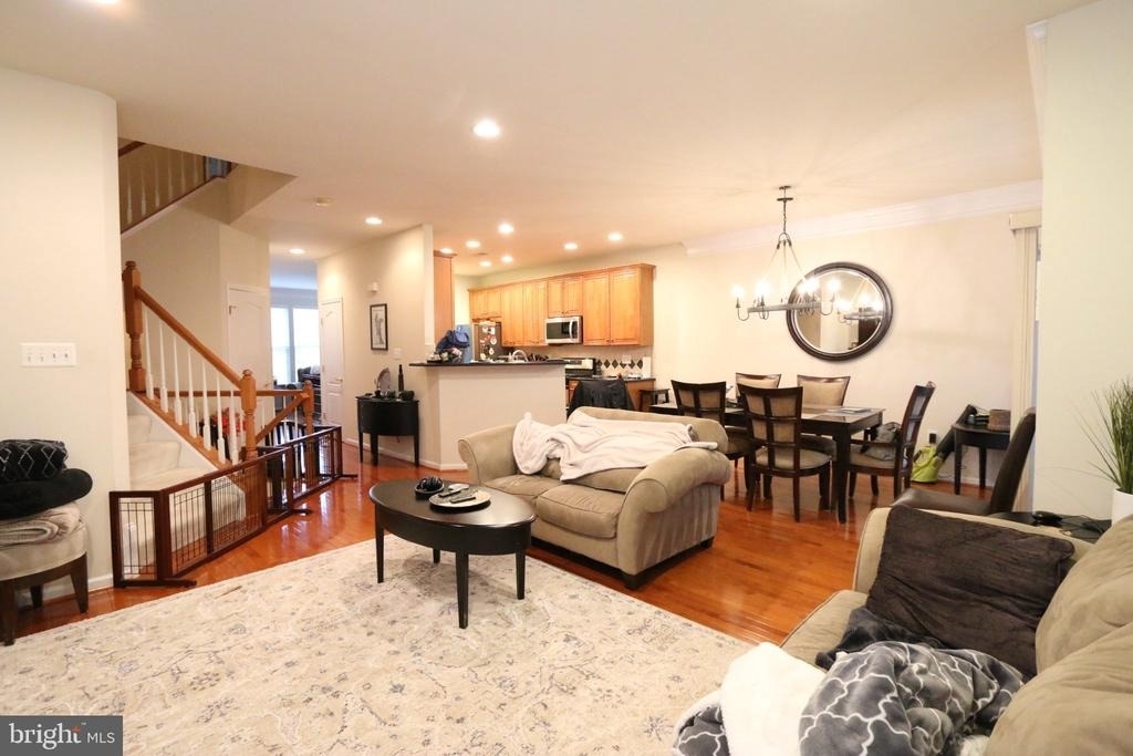 4469 Monmouth Street - Photo 14