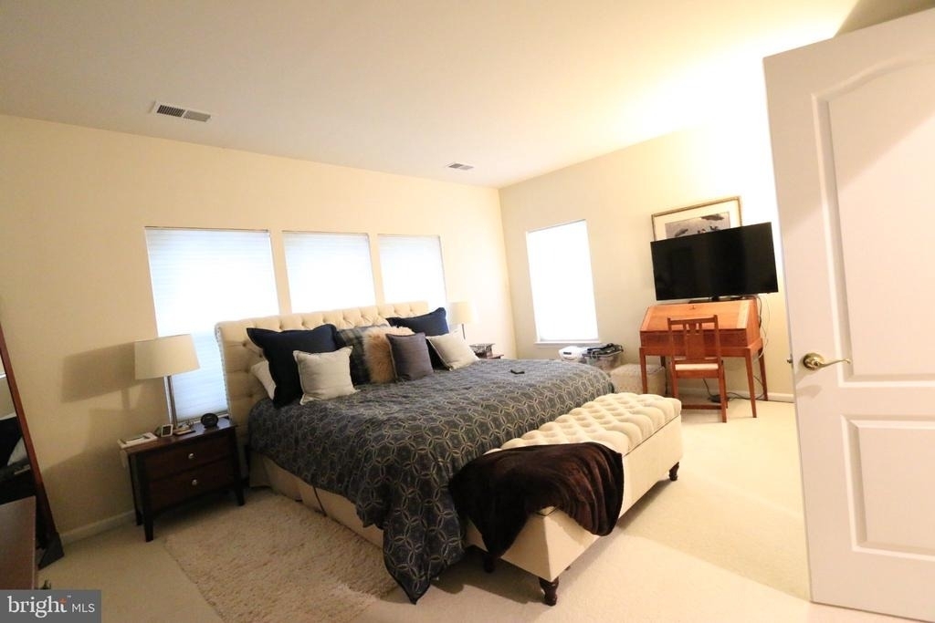 4469 Monmouth Street - Photo 3