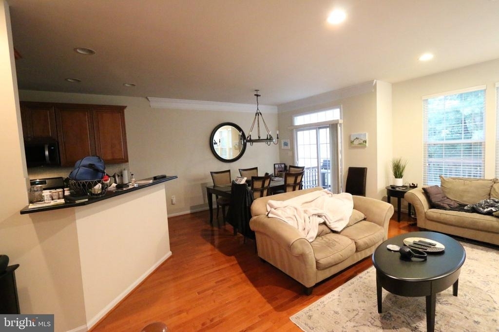 4469 Monmouth Street - Photo 8