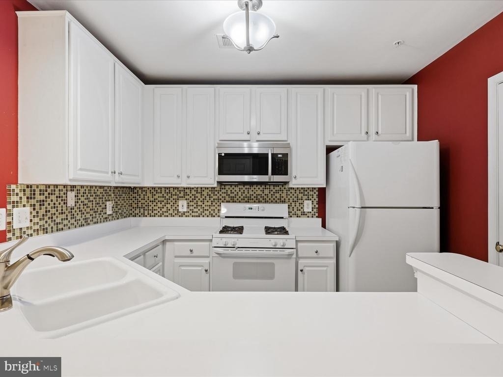 12753 Fair Crest Court - Photo 12