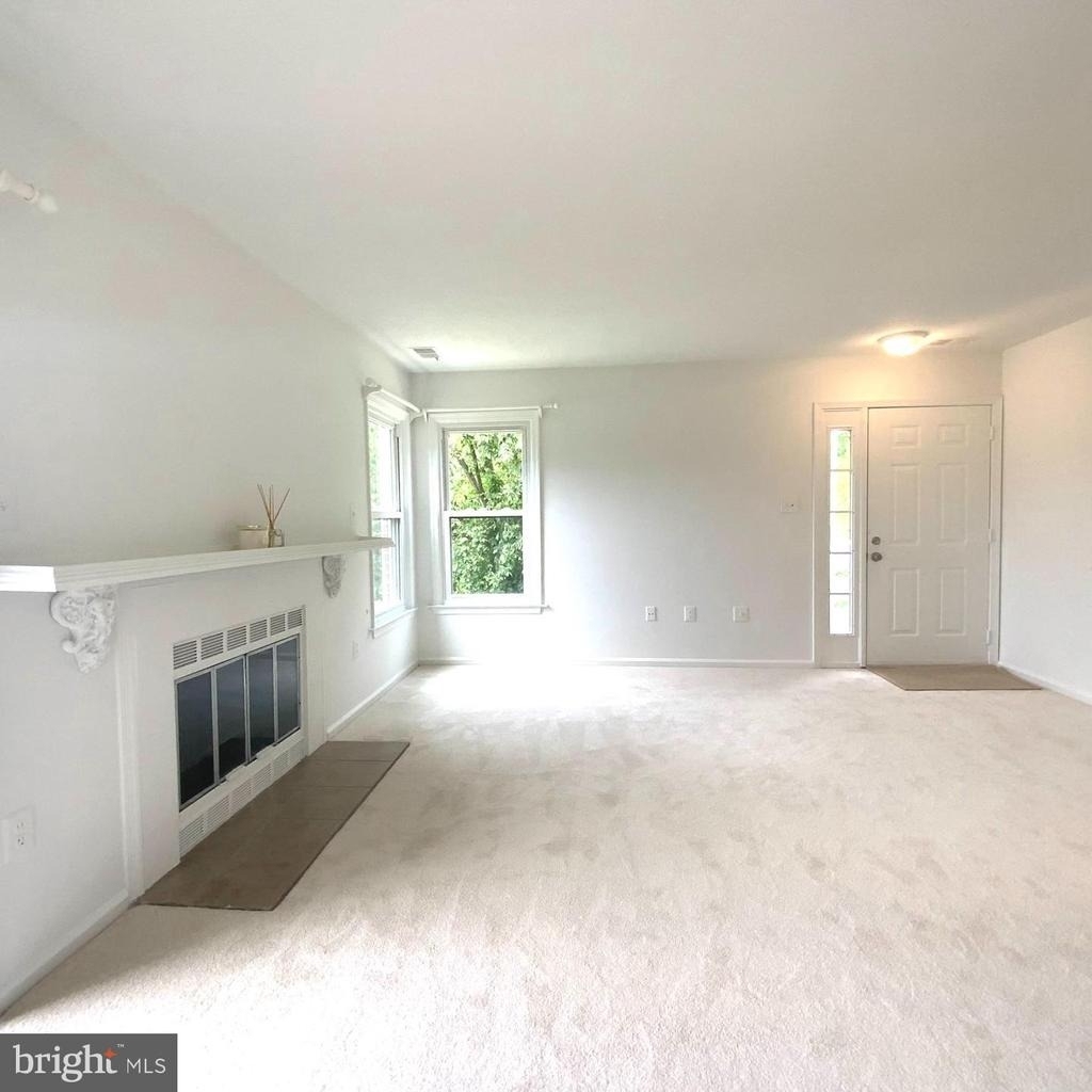 7594 Lakeside Village Drive - Photo 12