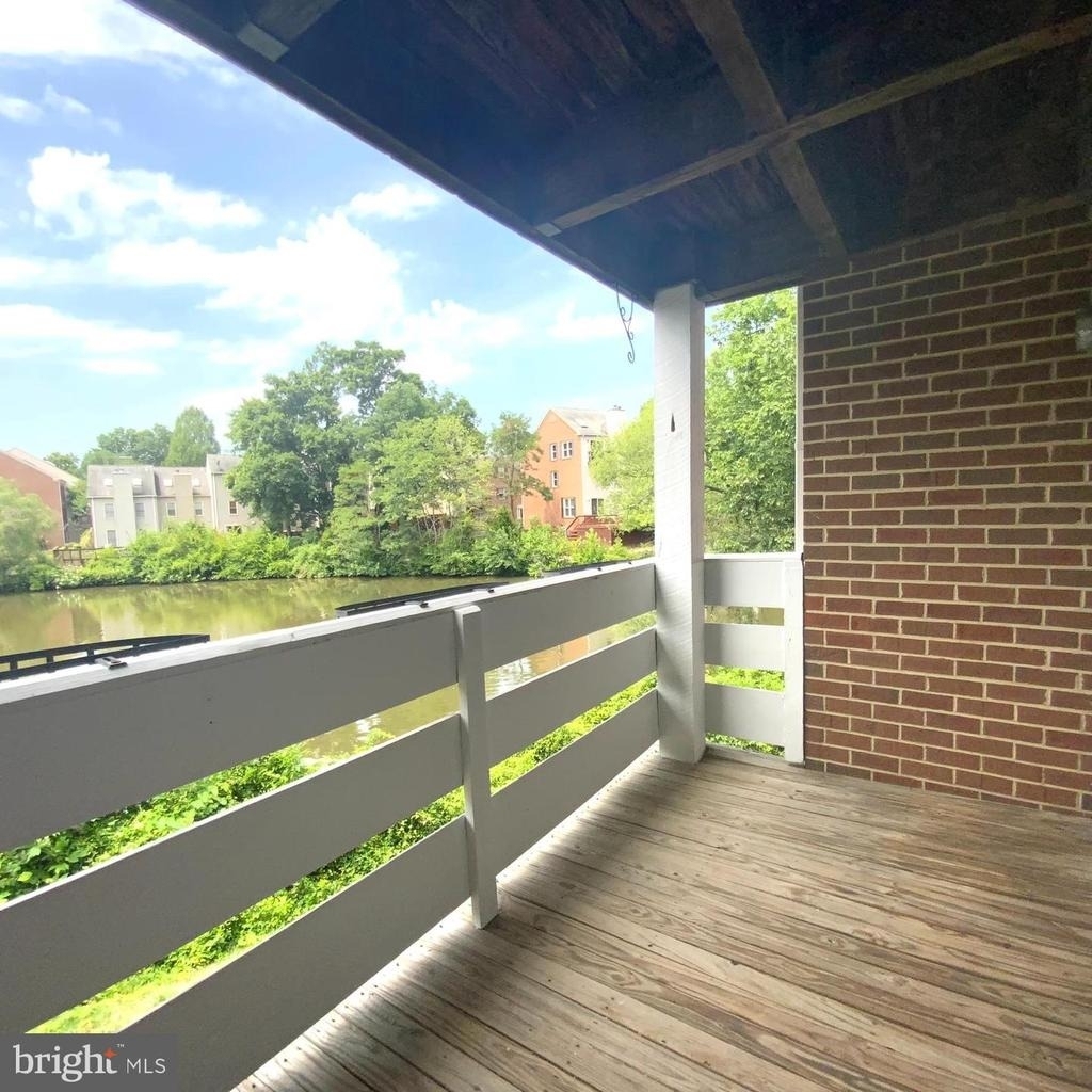 7594 Lakeside Village Drive - Photo 20