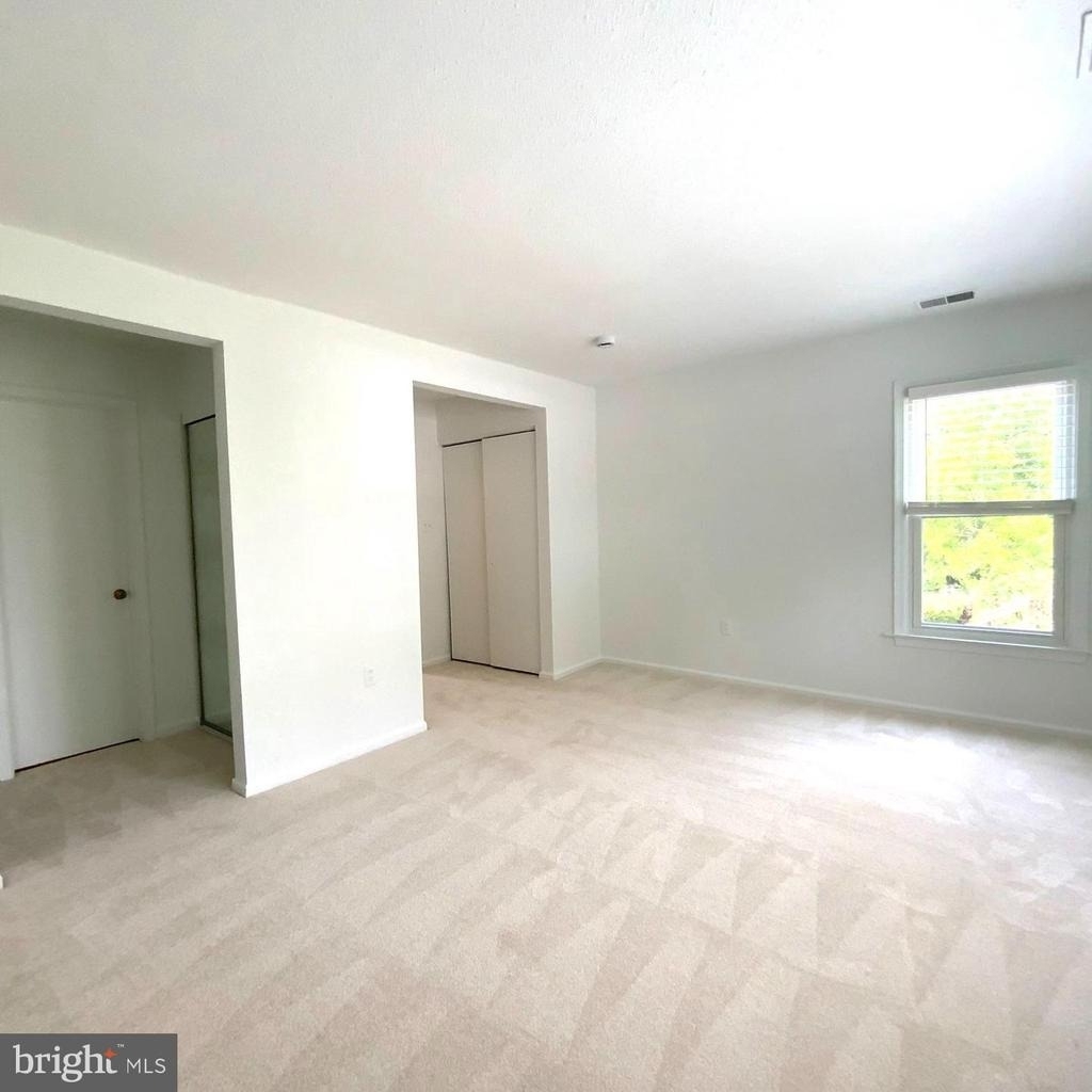 7594 Lakeside Village Drive - Photo 25