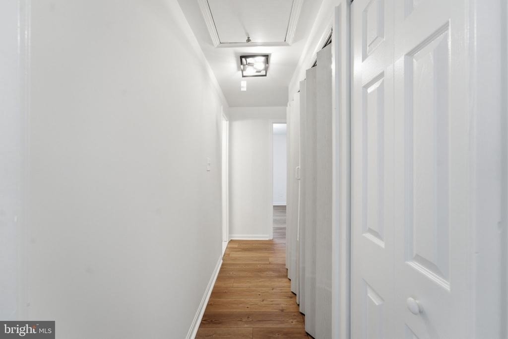 5603 Independence Circle - Photo 11