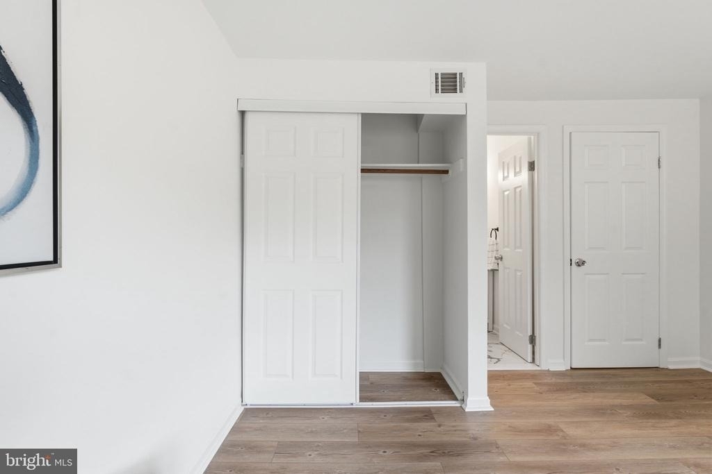 5603 Independence Circle - Photo 22