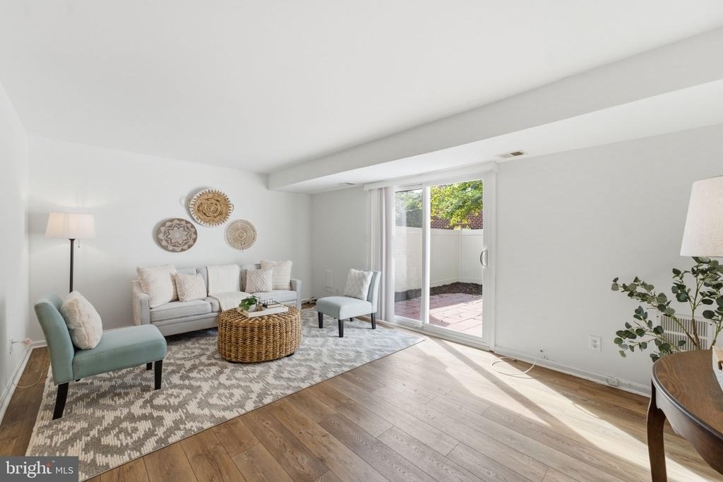 5603 Independence Circle - Photo 5