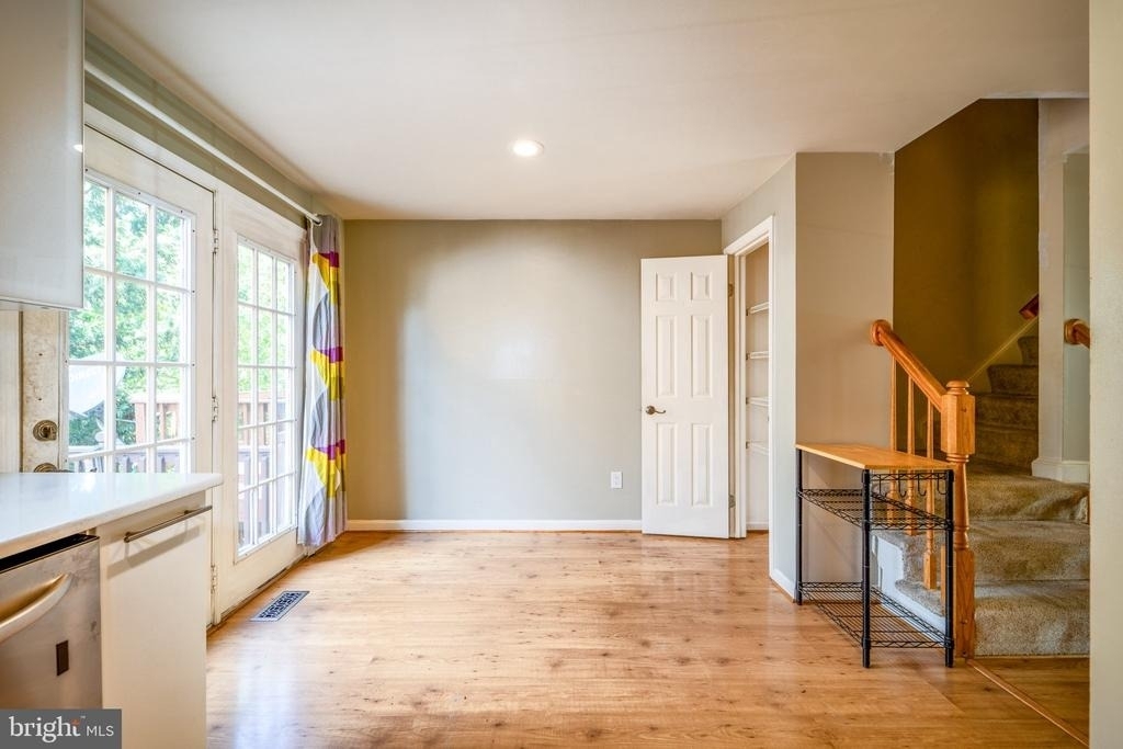 7804 Colonial Springs Boulevard - Photo 13