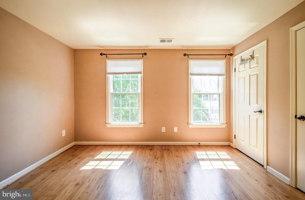 7804 Colonial Springs Boulevard - Photo 21