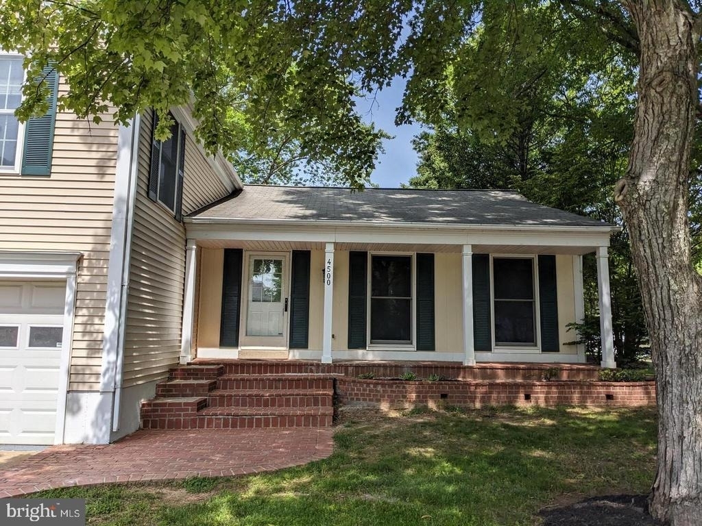 4500 Stone Pine Court - Photo 2