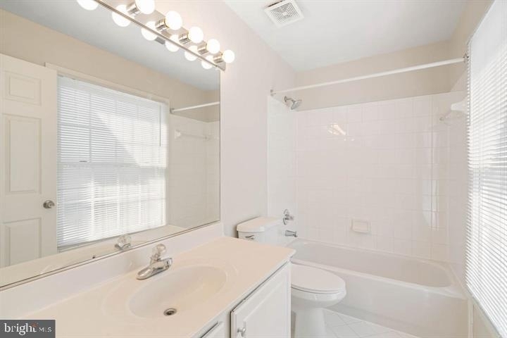2038 Madrillon Road - Photo 39