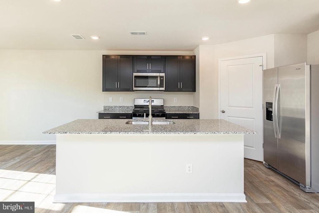 174 Hamstead Drive - Photo 1
