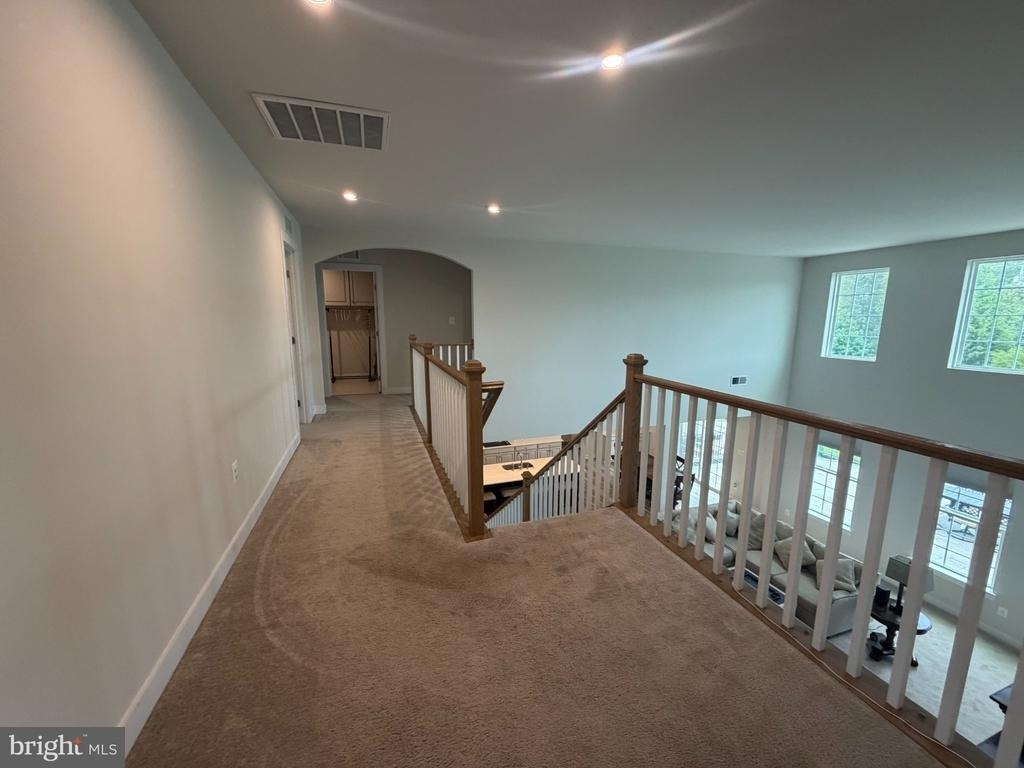 9812 Thoroughbred Road - Photo 11