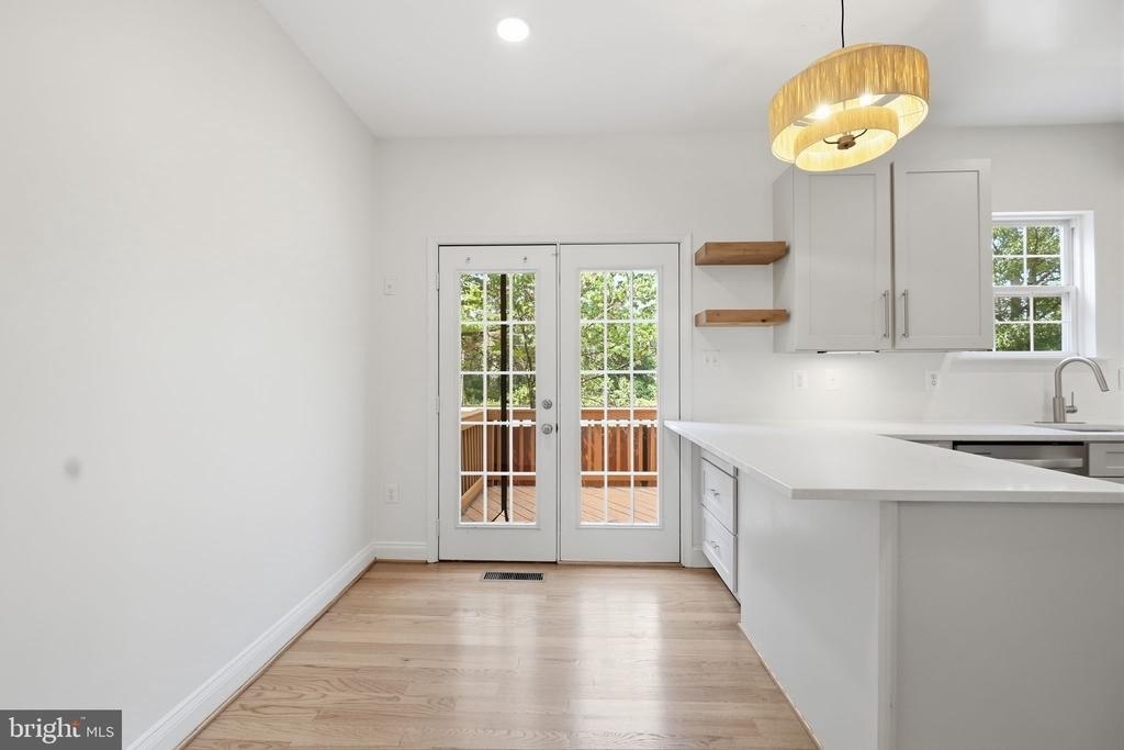 3839 Watkins Mill Drive - Photo 8
