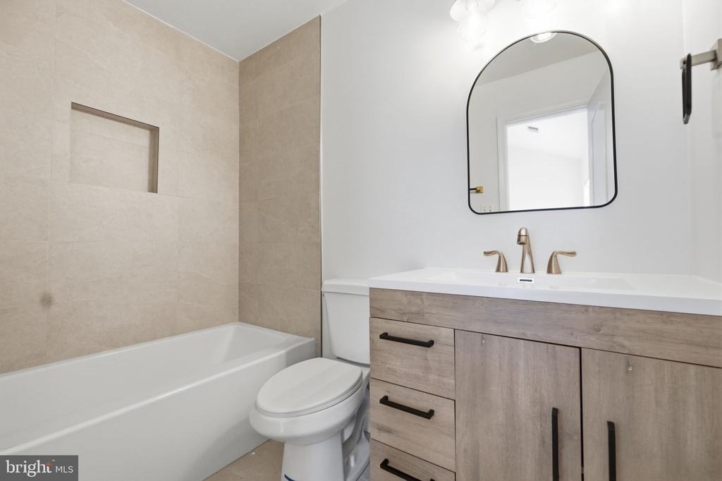 3839 Watkins Mill Drive - Photo 26