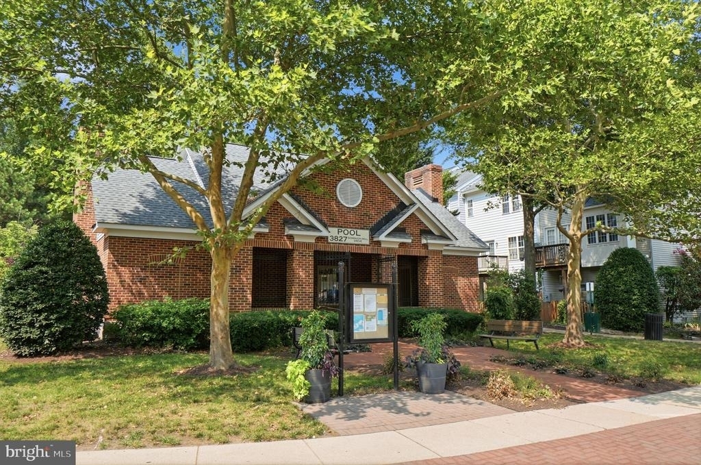 3839 Watkins Mill Drive - Photo 41