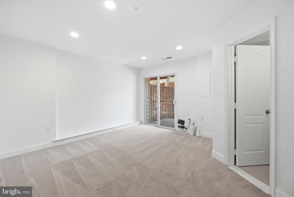 3839 Watkins Mill Drive - Photo 2