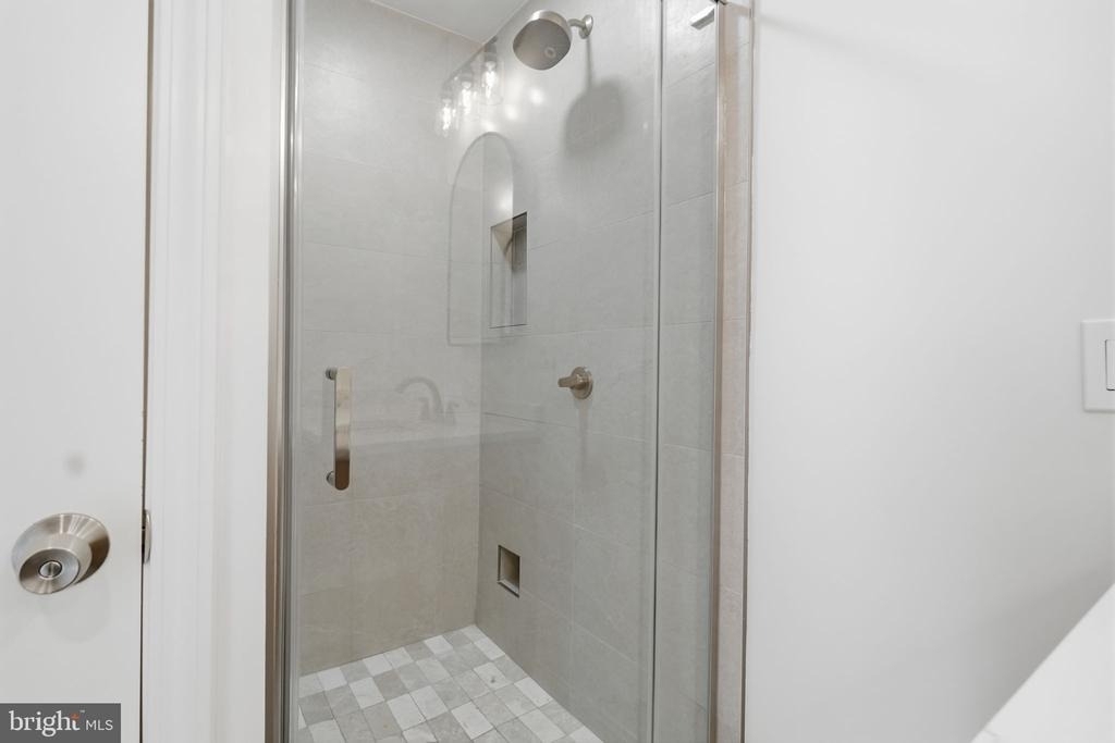 3839 Watkins Mill Drive - Photo 23