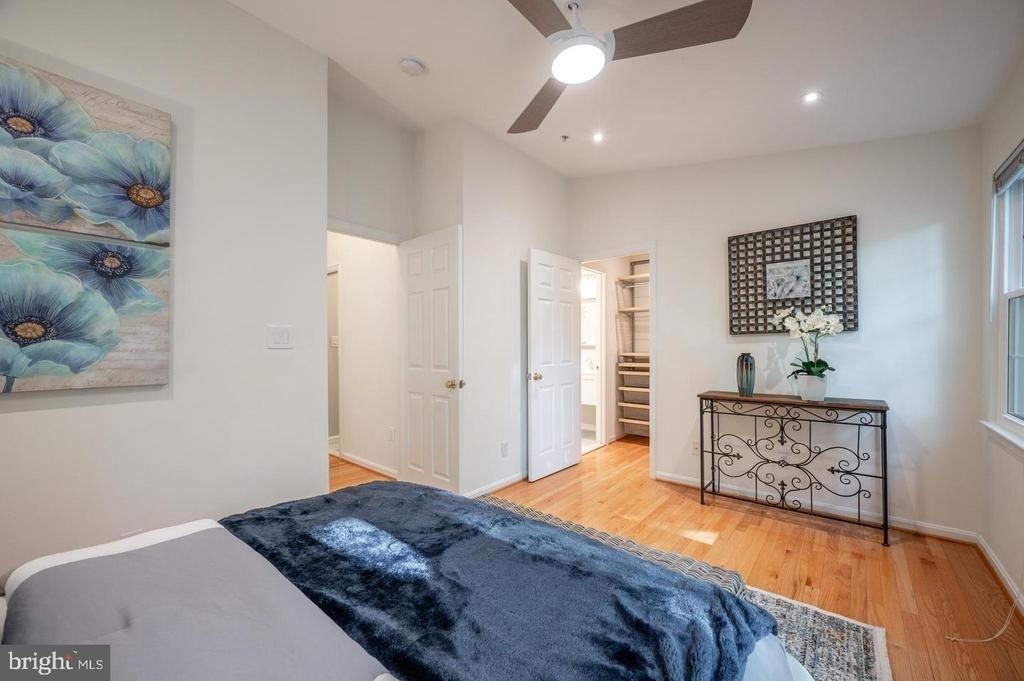 122 Sanborn Place - Photo 32