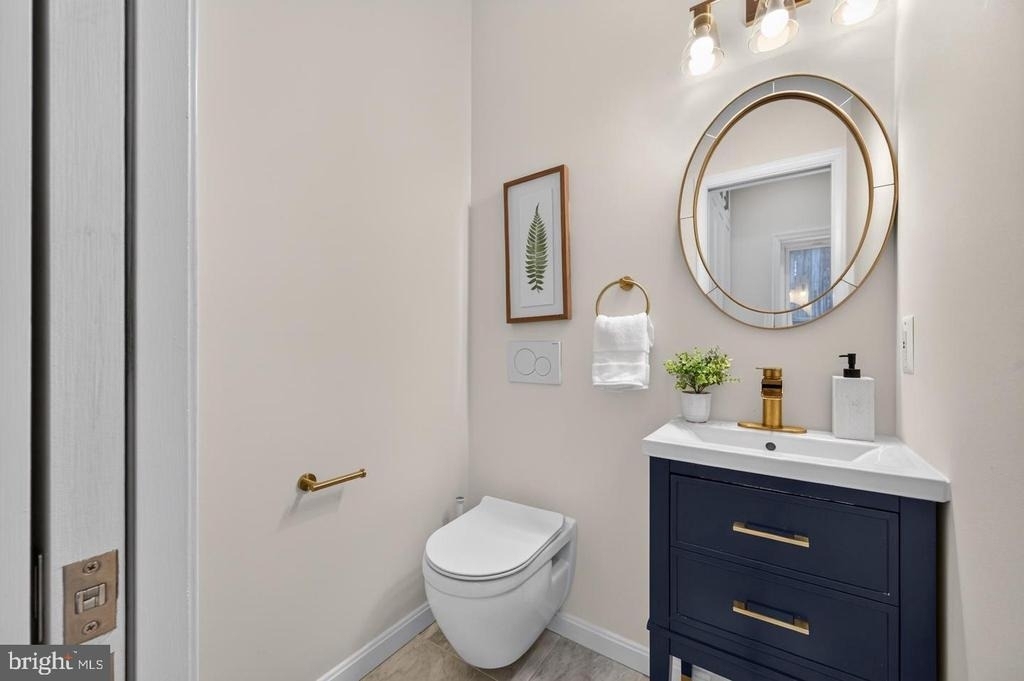 122 Sanborn Place - Photo 18