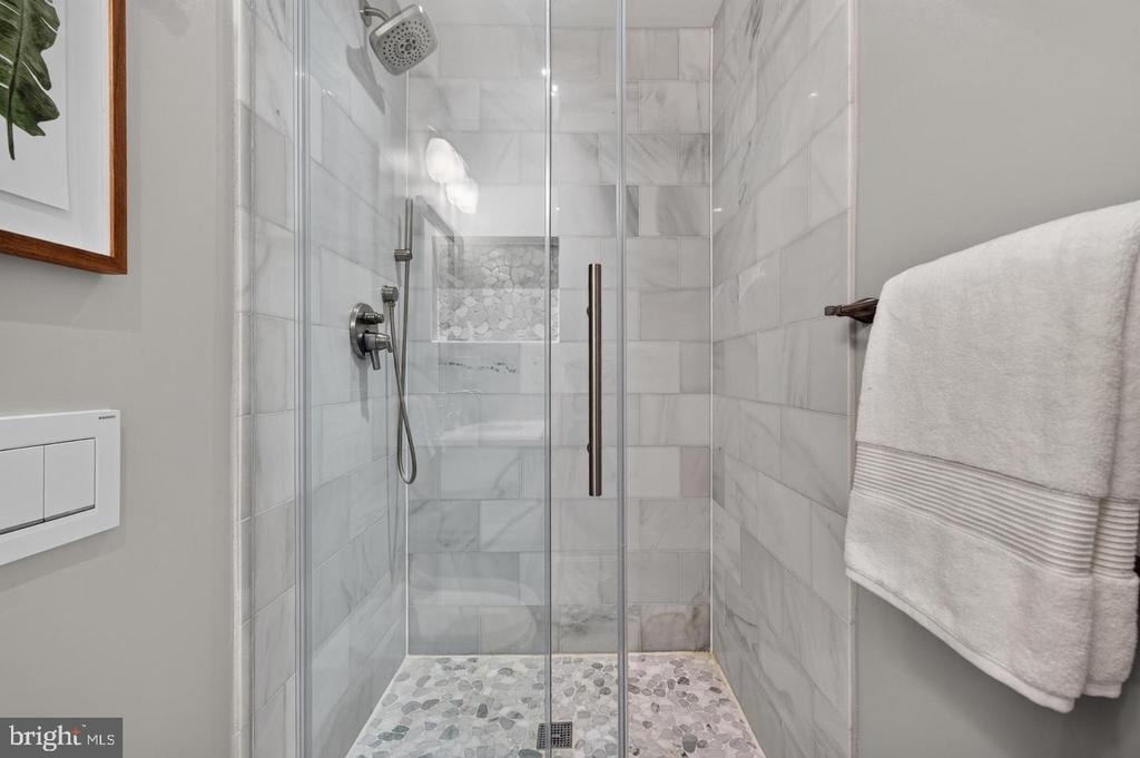 122 Sanborn Place - Photo 44