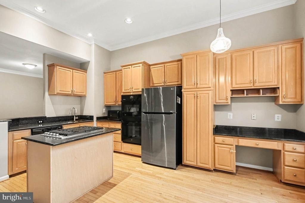 2403 Gorgas Place - Photo 6