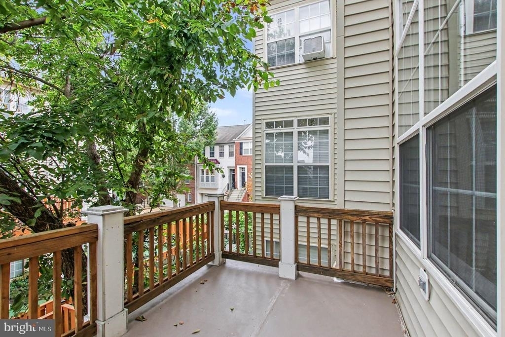2403 Gorgas Place - Photo 10