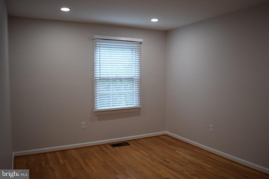 1013 N Vail Street - Photo 13