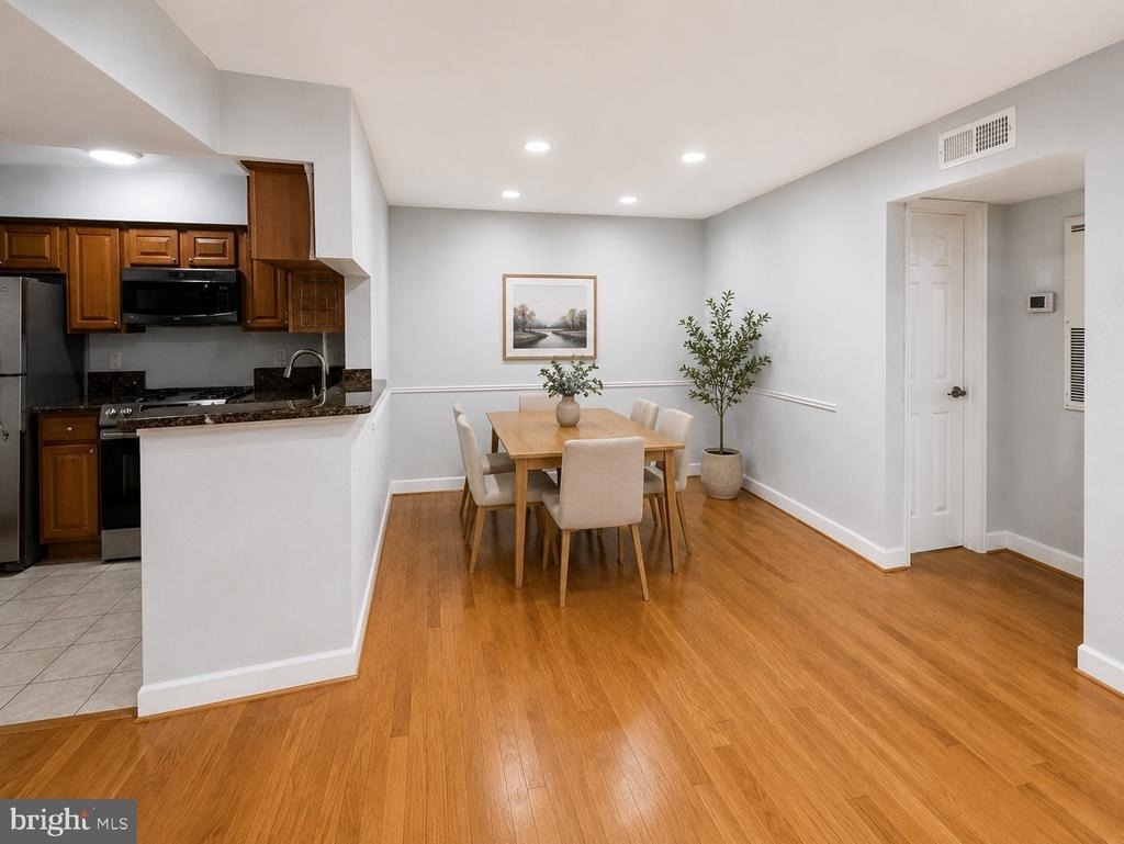 3310 Wyndham Circle - Photo 2