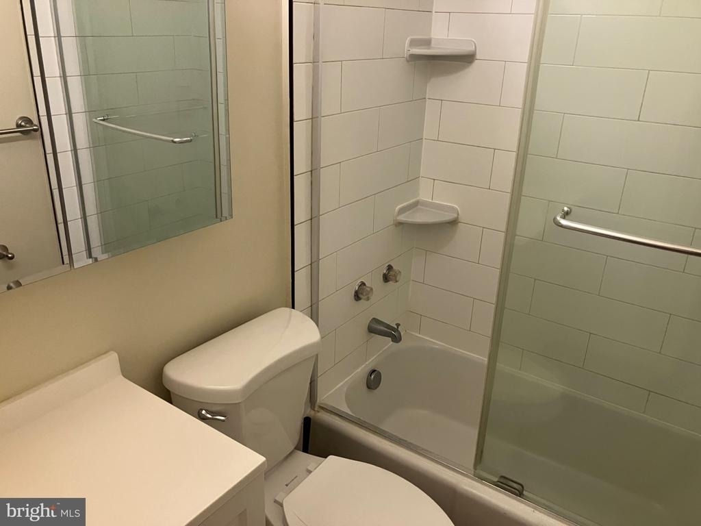 1011 Arlington Boulevard - Photo 5