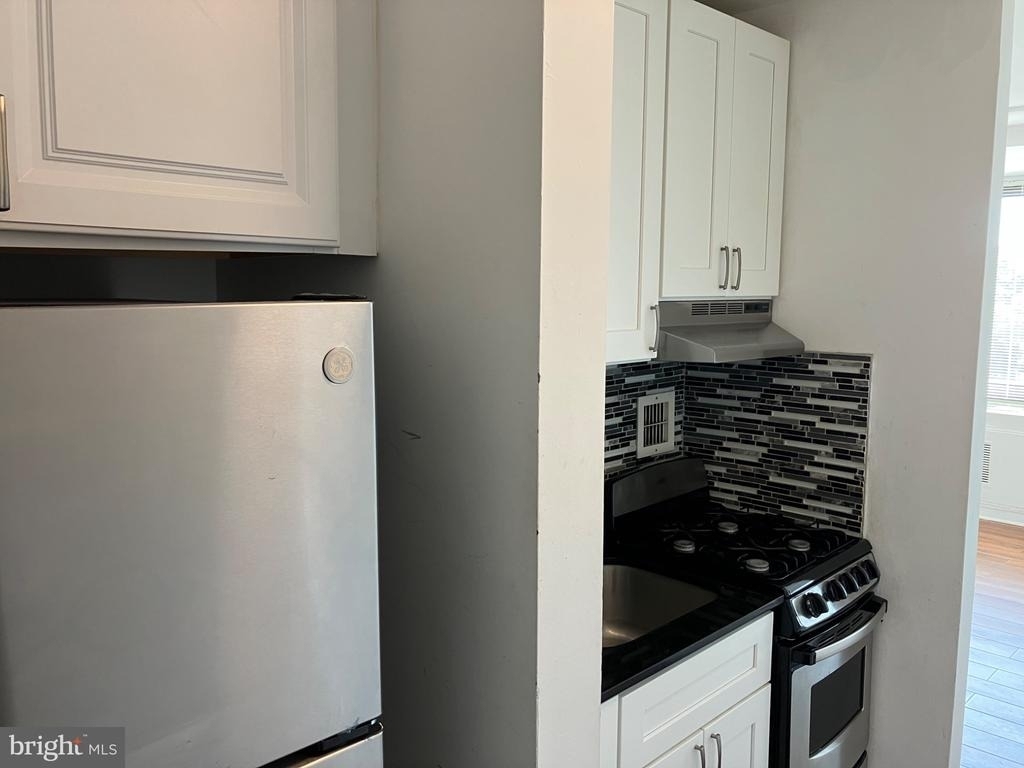 1011 Arlington Boulevard - Photo 12