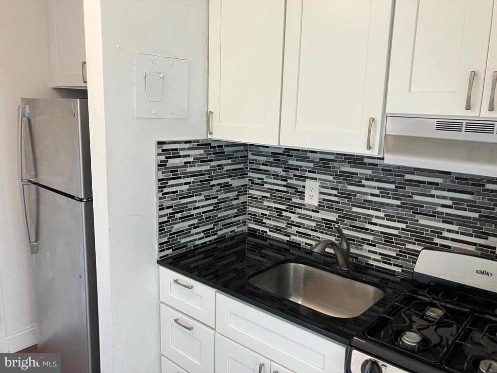 1011 Arlington Boulevard - Photo 11