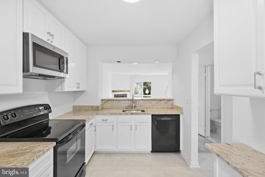 3858 9th Road S - Photo 10