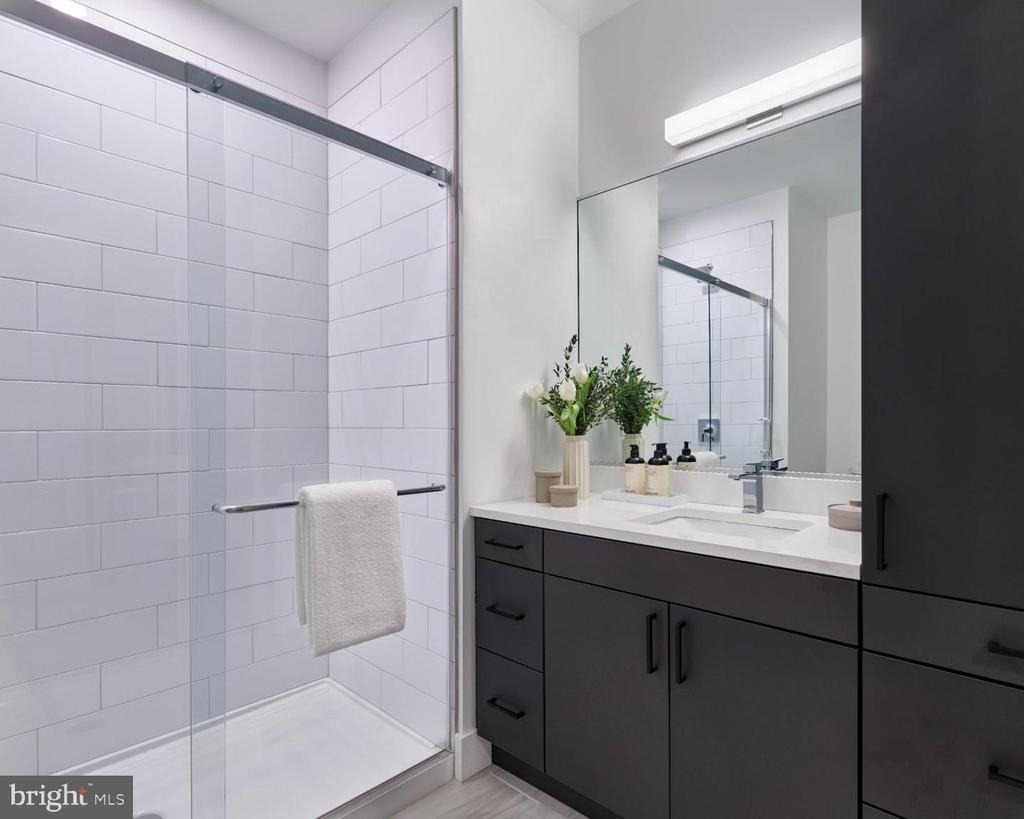 1200 Normandy Place - Photo 4