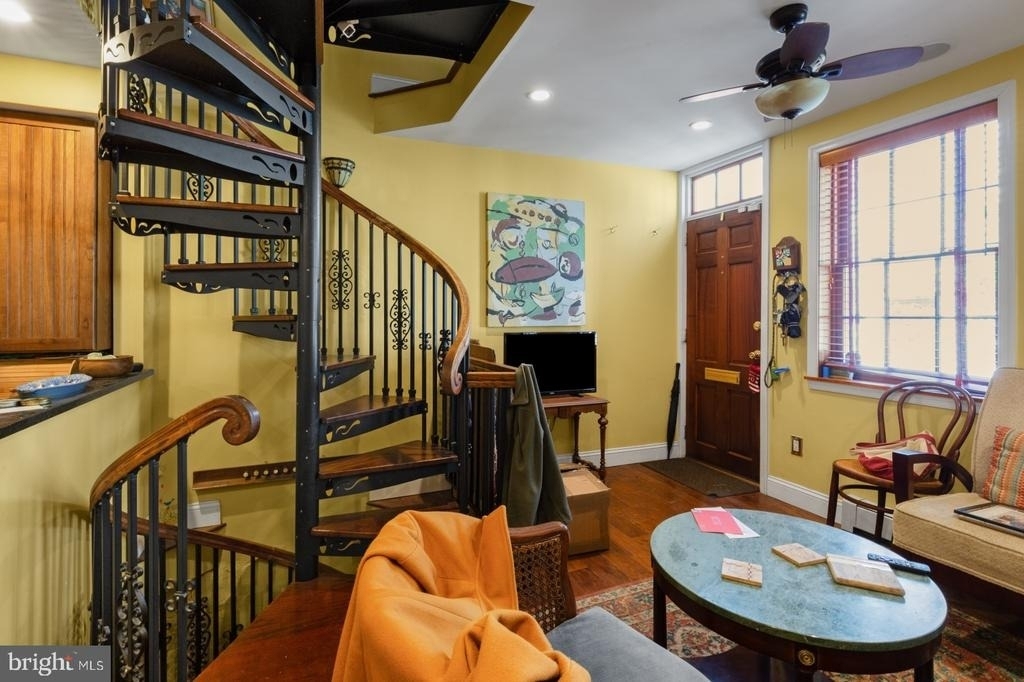 928 Irving Street - Photo 4