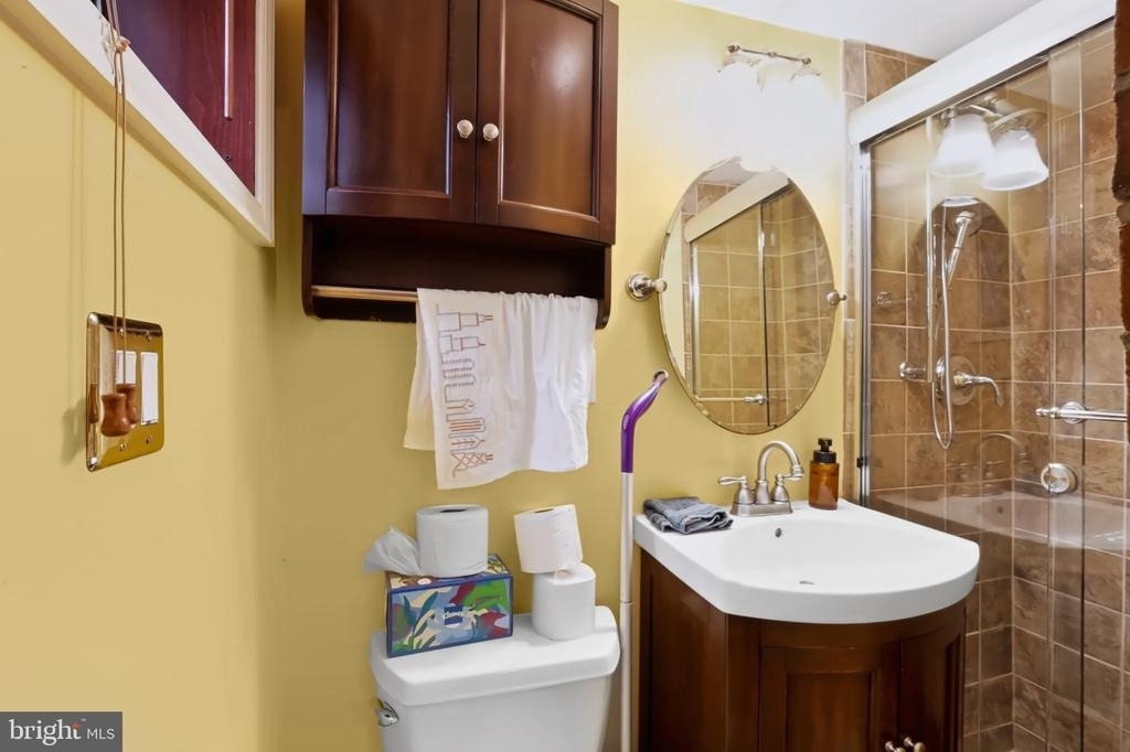 928 Irving Street - Photo 18