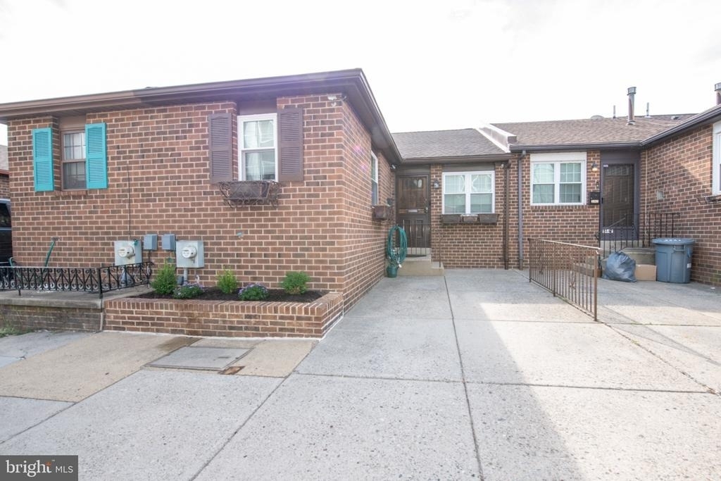3449 Belgrade Street - Photo 44
