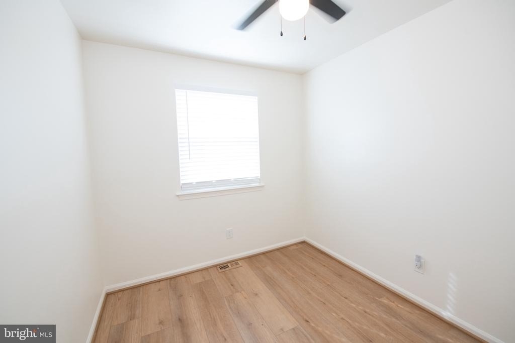 3449 Belgrade Street - Photo 34